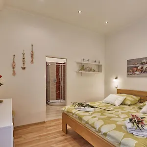 Apartment With Ap . Anglicka, Mariánské Lázně