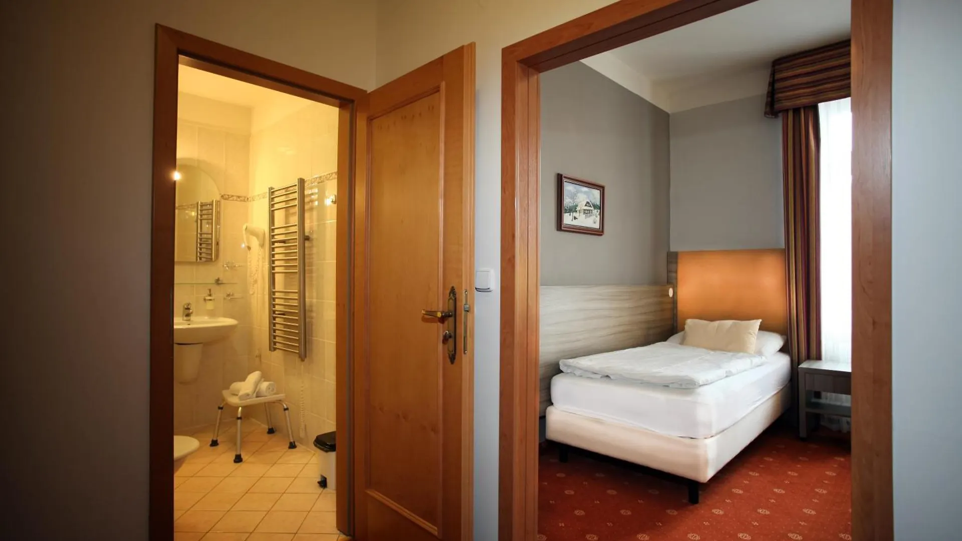 Hotel Paris Marianske Lazne 3*,